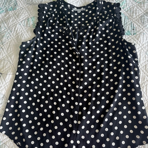 Daniel Rainn black polka dot top - Picture 1 of 5